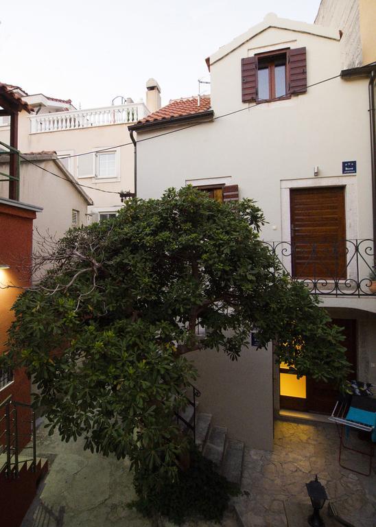 Anja Apartments Sibenik Bilik gambar
