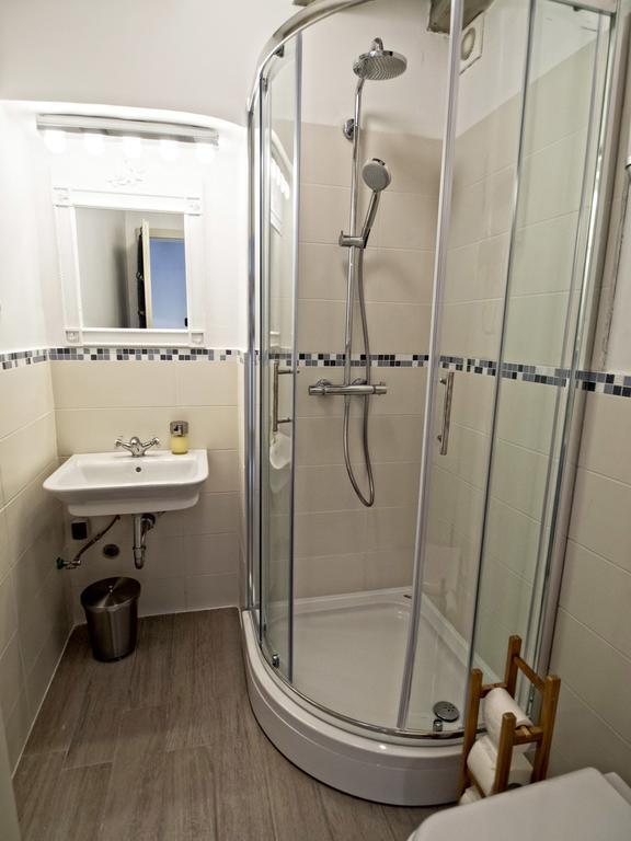 Anja Apartments Sibenik Bilik gambar